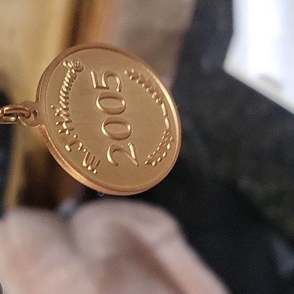 M.J. Hummel 2005 Christmas Star Ornament Snowman & Boy Danbury Mint - Picture 3 of 6